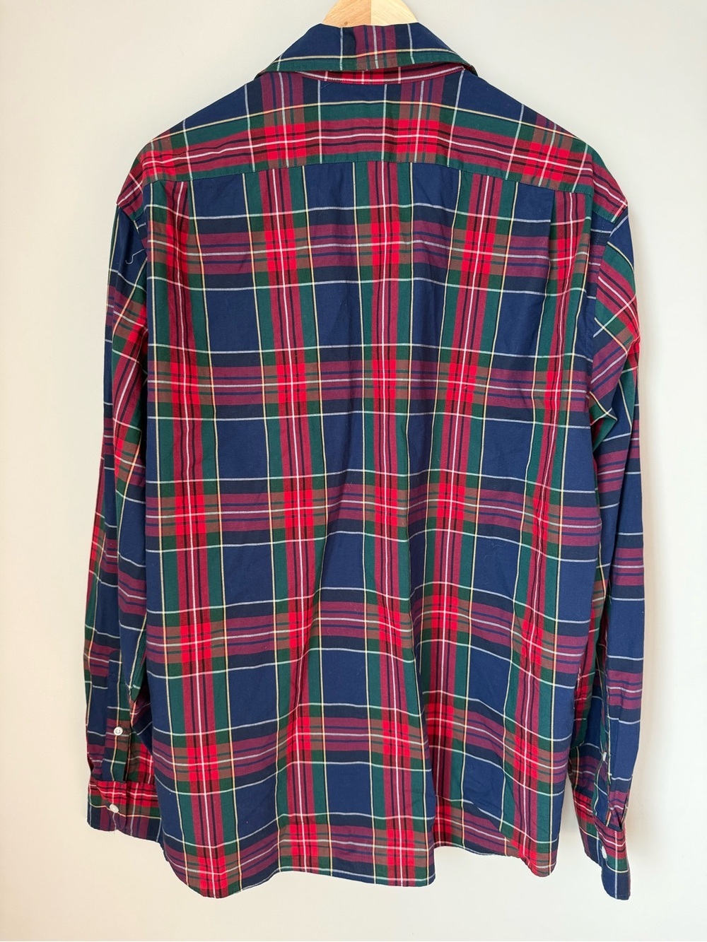 J. Crew Men’s Slim Fit Flex Washed Navy & Red Plaid Button-Down Shirt - Picture 3 of 3